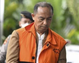 Hakim Agung Nonaktif Gazalba Saleh Didakwa Terima Suap 20 Ribu Dollar