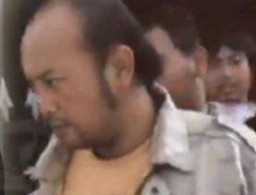 Ibu yang Meninggal sambil Peluk 3 Balitanya, Dibunuh Suami Sendiri