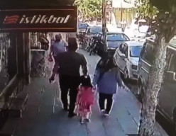 Potongan Beton Jatuh dari Lantai 3 Menimpa Ayah dan Anak, Keduanya Kini Kritis