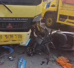 Truk Tabrak 4 Pengendara Sepeda Motor, 1 Tewas