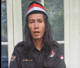Sebelum Lempar Botol ke Rocky Gerung, Waluyo Wasis Nugroho juga Pernah Usir Anies