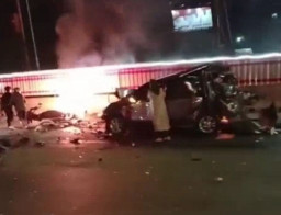 Rem Blong  di Exit Tol Bawen Semarang, Truk Tabrak 4 Mobil dan 20 Motor