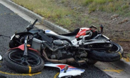 Naik Motor tanpa Helm lalu Jatuh, Kepala Terkelupas