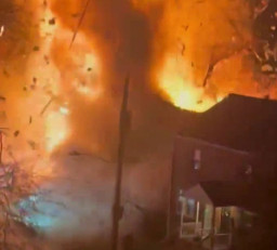 Akan Digeledah Polisi, Rumah Tiba-Tiba Meledak