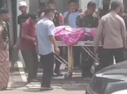 Suami Bacok Istri lalu Coba Bunuh Diri