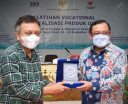 Kemenkop UKM Bersinergi dengan Komisi VI DPR RI