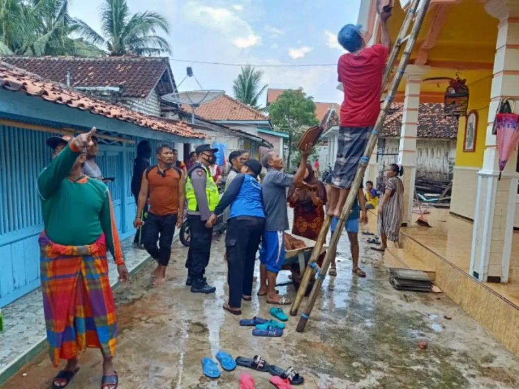 Dua Desa di Sumenep Disapu Angin Puting Beliung
