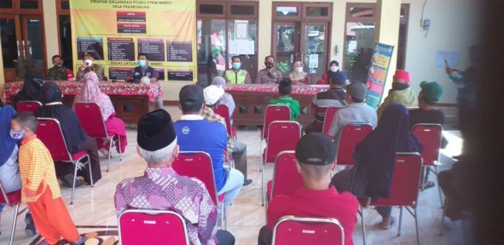 Bhabinkamtibmas Edukasi Protokol Kesehatan di Tengah Jalani Ramadhan