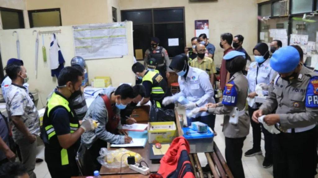 Polres Tuban dan BNNK Gelar Operasi Simpatik Bersih Narkoba, 4 Sopir Positif