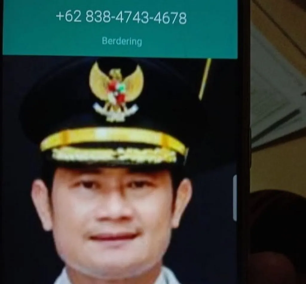 Ngaku dan Pakai Foto Bupati Lamongan, Nomor WA Ini Minta Uang