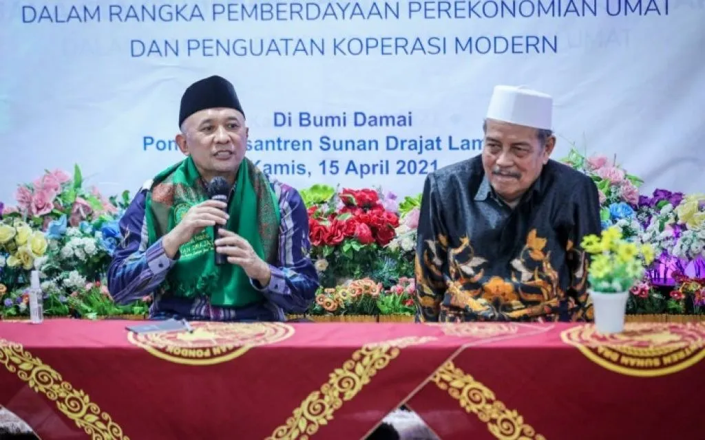 Menkop UKM: Koperasi Pesantren Potensial Membangun Jaringan Ritel Modern