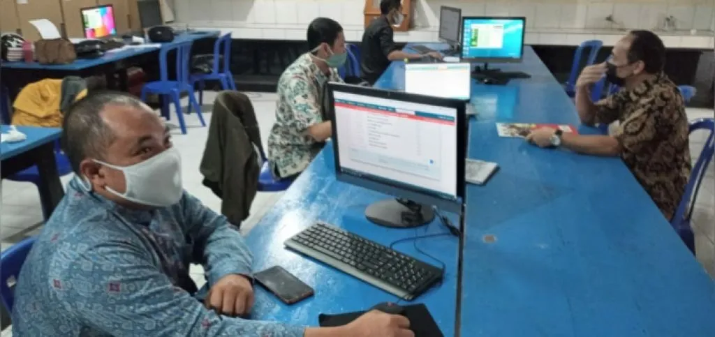 SMAN 01 Kota Batu Fasilitasi Orang Tua Calon Siswa pada PPDB