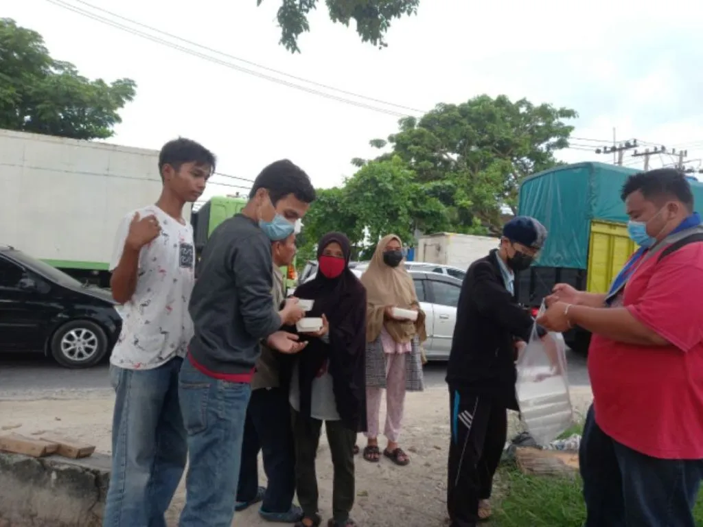 Korwil GMKI Berbagi Nasi Kotak untuk Buka Puasa