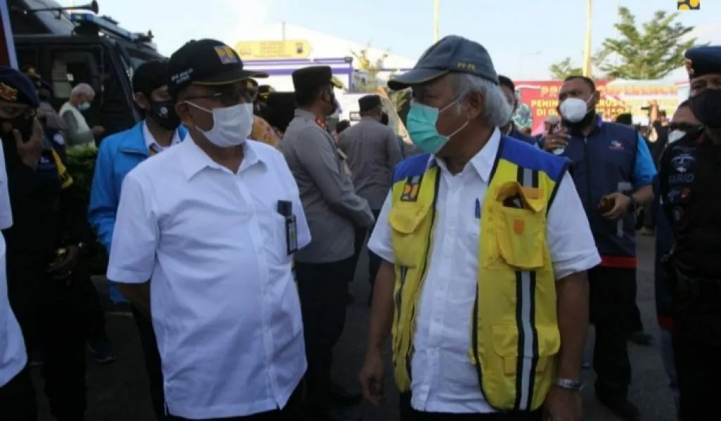 Basuki Tinjau Langsung Penyekatan Peniadaan Mudik 2021