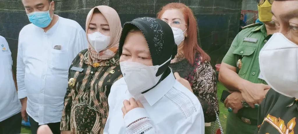 Soal Bansos, Mensos Risma Laporkan Pendamping KPM Nakal