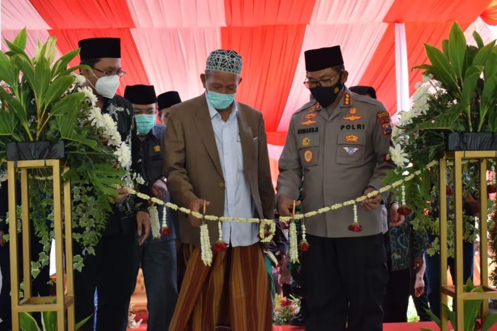 Tingkatkan Pelayanan Masyarakat, Polresta Sidoarjo Resmikan Masjid Al Ikhlas