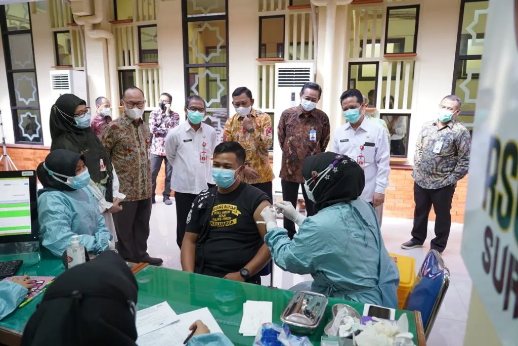 Target 10.500 Vaksin bagi Insan Industri Jasa Keuangan Jatim