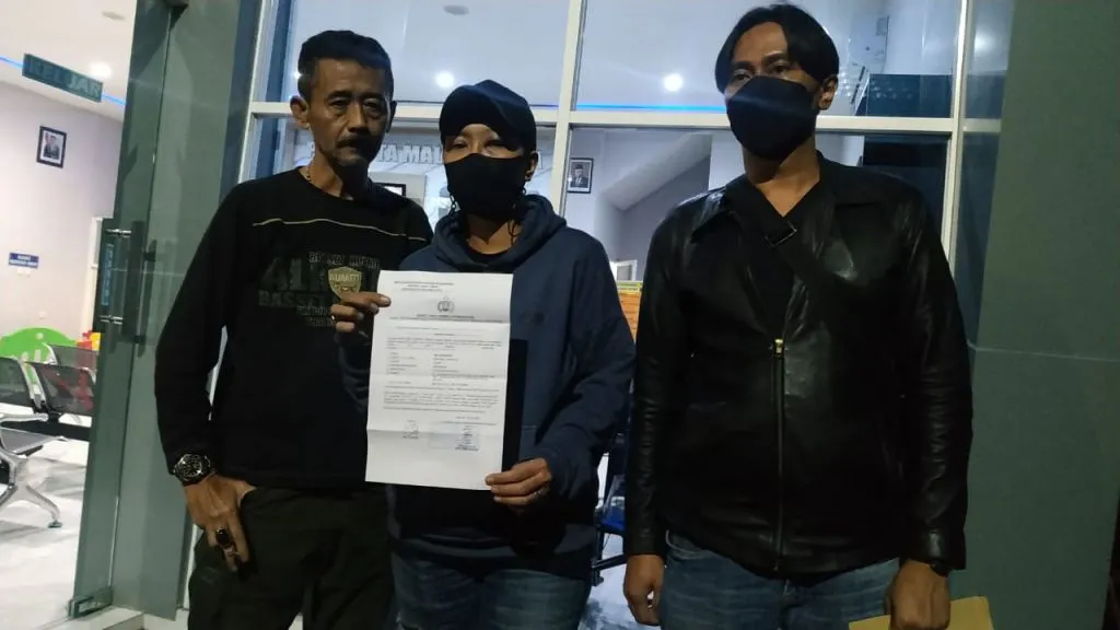 Aniaya dan Rampas HP, Pemilik Karaoke di Malang Dipolisikan Anak Buahnya