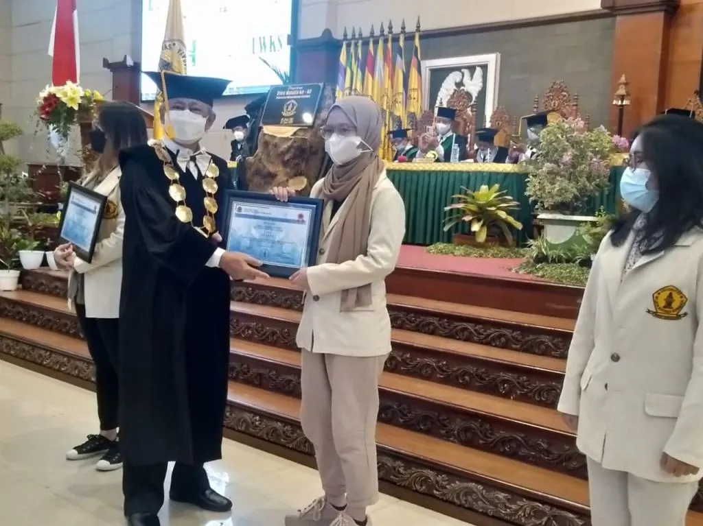 Menko PMK Hadiri Dies Natalis UWKS