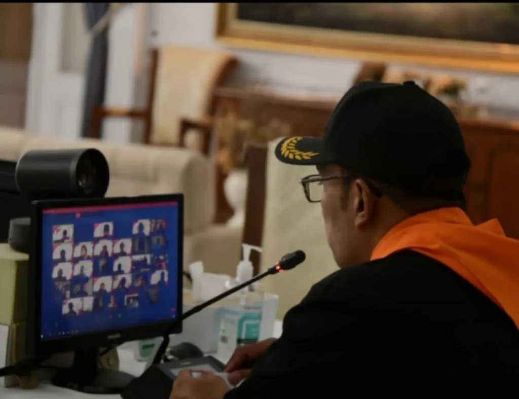 Ridwan Kamil Minta Wanadri Budayakan Aktivitas Alam