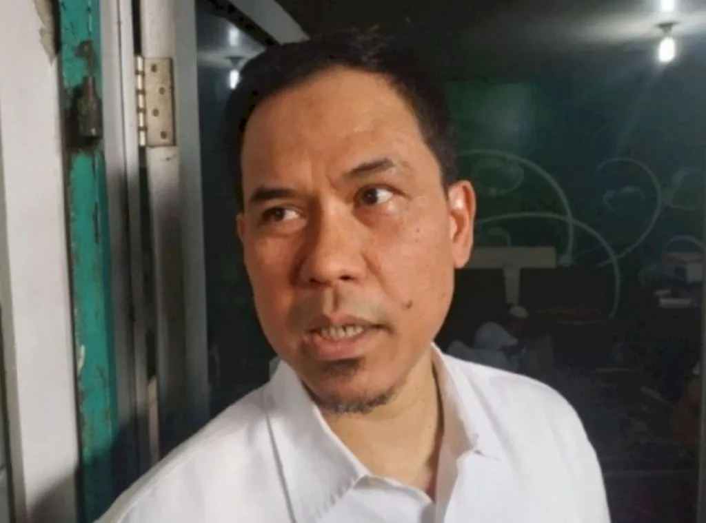 Dikabarkan Lumpuh, Munarman ternyata Baik-Baik Saja