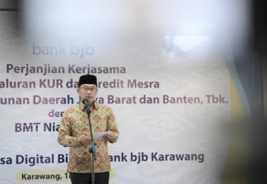 Ridwan Kamil Luncurkan Desa Digital Parakan Binaan Bank BJB di Karawang