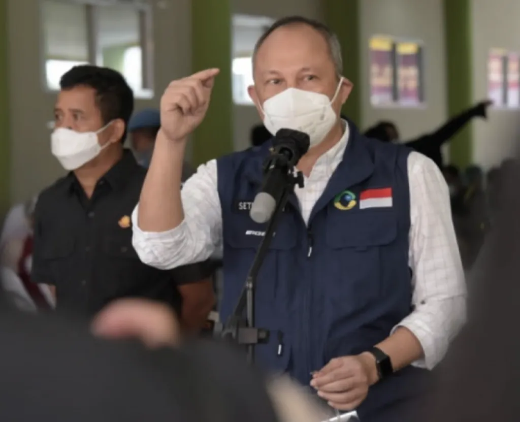 HUT Bhayangkara, Jabar Target 178.346 Orang Divaksin