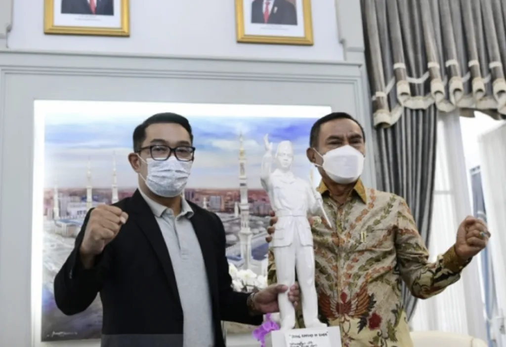 Ridwan Kamil Dukung Pemkab Ende Buat Patung Bung Karno