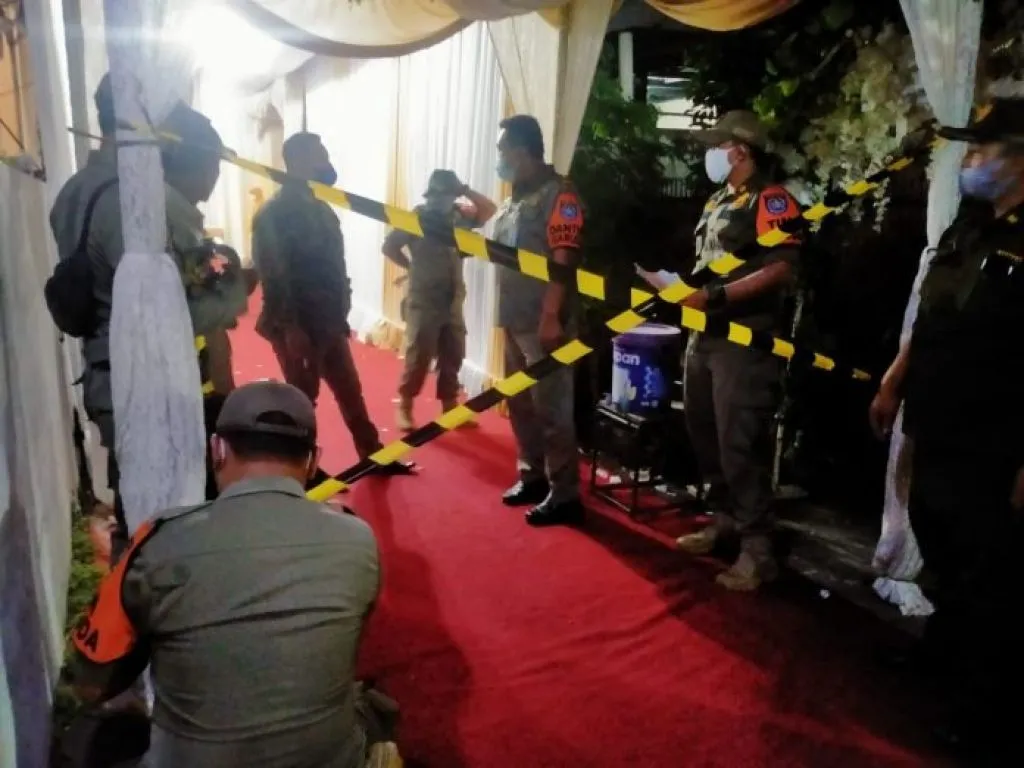Melanggar PPKM Darurat, Lurah Pancoran Mas Depok Dicopot