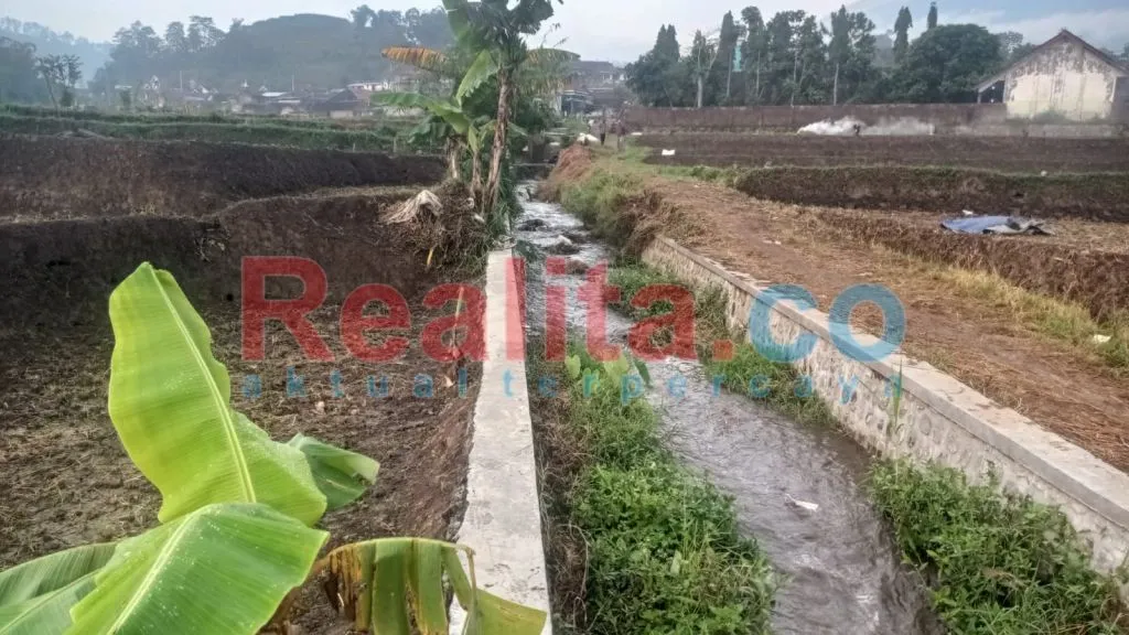 Proyek Irigasi Tokol Milik PUSDA Malang Tak Tuntas, Warga Sebut Proyek Gagal