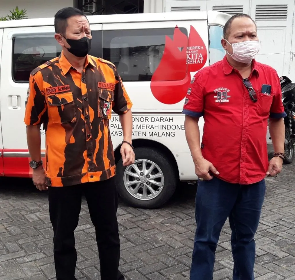 Terpanggil Rasa Kemanusian, MPC PP Kota Batu Mendonorkan Darahnya