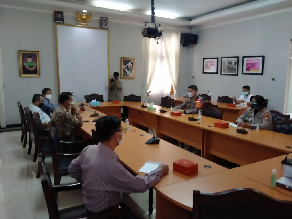 Sambut HUT RI, Polres Bekasi Kota Gandeng Mahasiswa Gelar Vaksinasi Merdeka