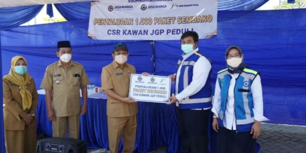 PT Jasamarga Gempol Pasuruan Salurkan 1.000 Paket Sembako