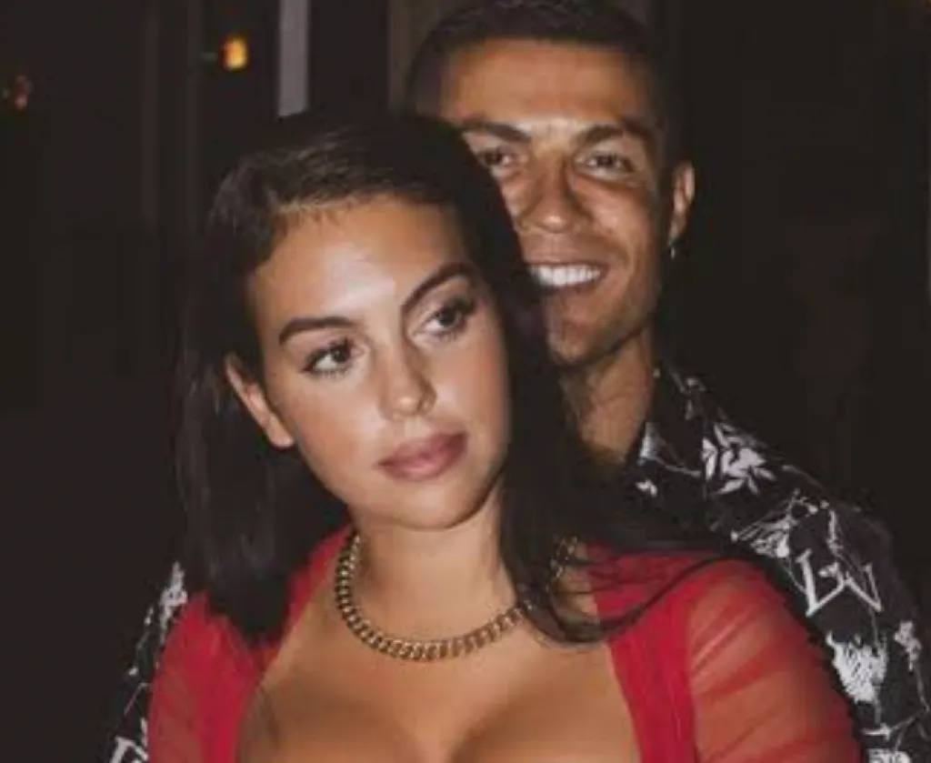 Tak Kunjung Nikah, Georgina Kini malah Hamil Anak Kelima Ronaldo