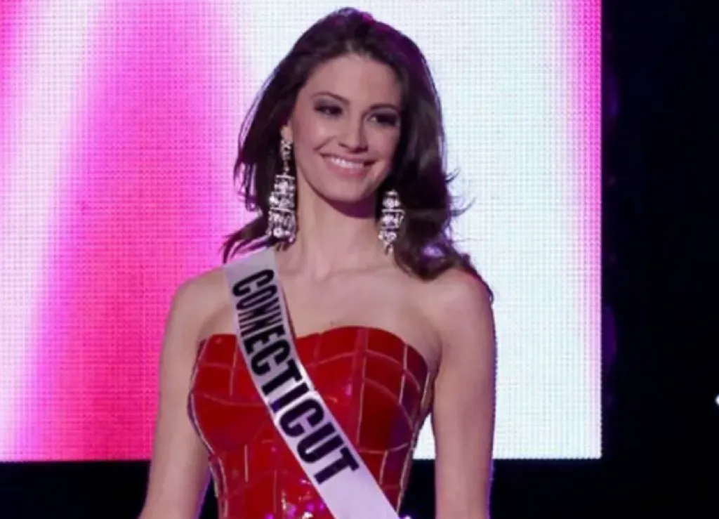 Diam-Diam Jadi PSK Kelas Atas, Eks Miss USA Dicerai Suami