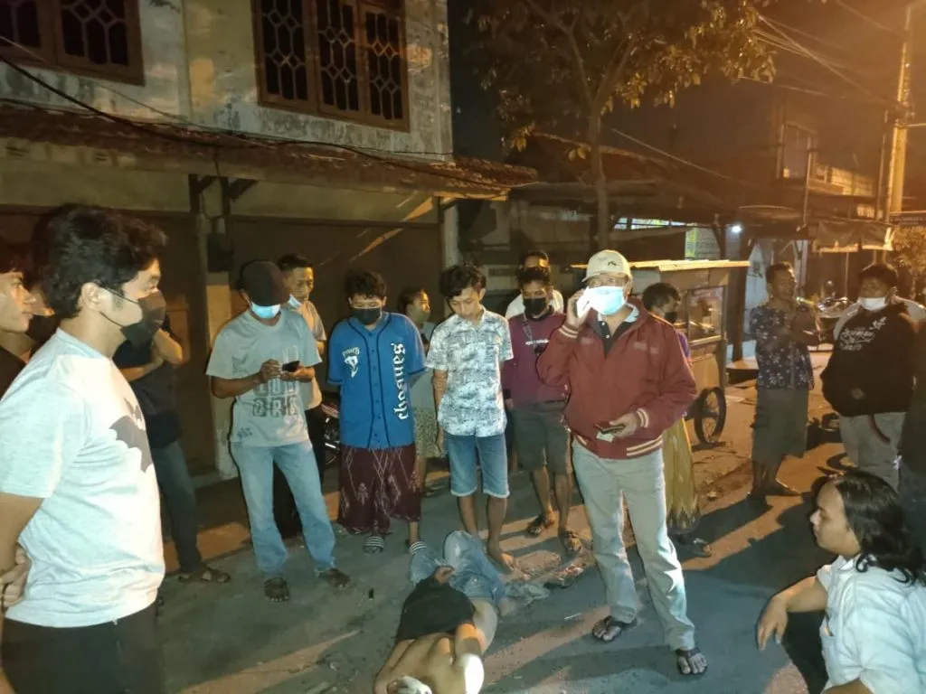 Sial! Gagal Bawa Motor Curian, Harun Babak Belur Dihakimi Massa