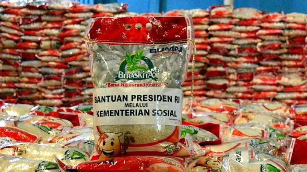 Bulog Siap Ganti Beras Rusak dengan yang Baru