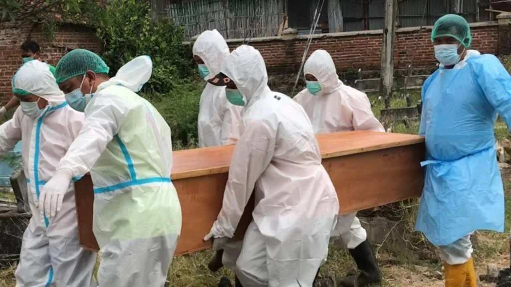 Tingkatkan Tracing, Pemkab Ponorogo Tes Warga Meninggal