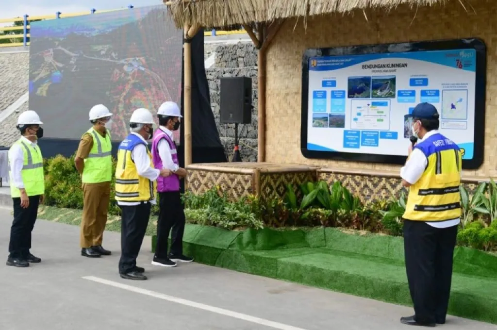 Presiden Jokowi Resmikan Bendungan Kuningan Mengairi 3.000 Hektare Sawah