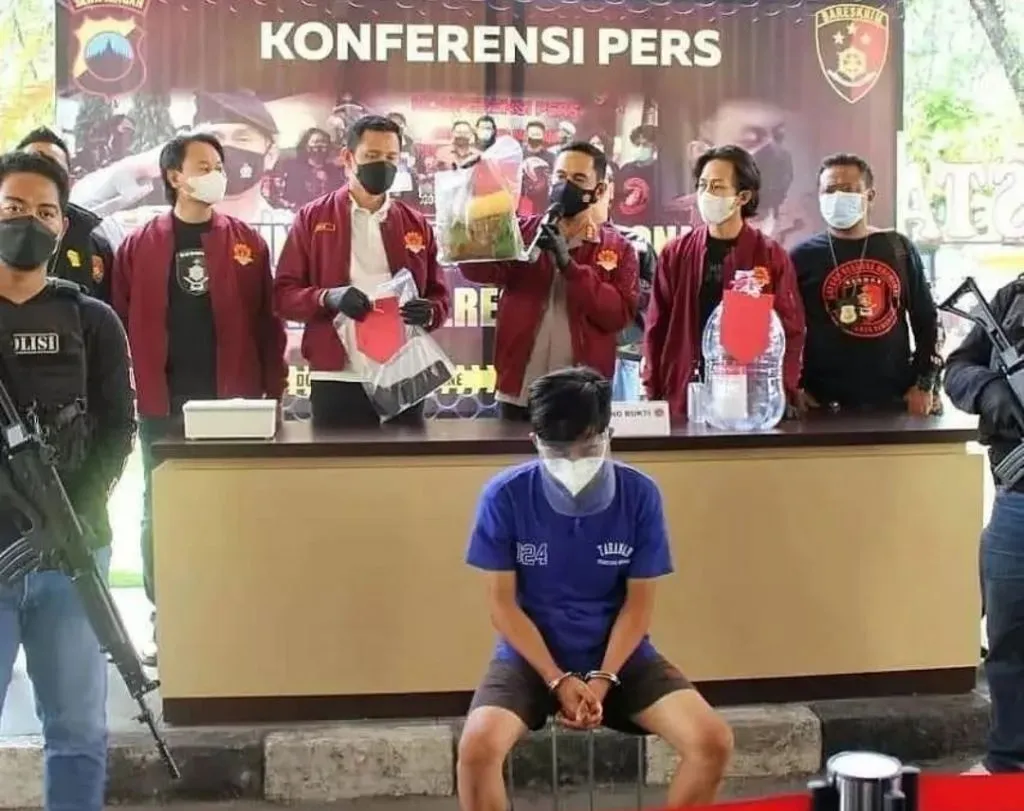 Agung Bunuh Pasangan Kumpul Kebonya yang Sedang Hamil Tua karena Ini