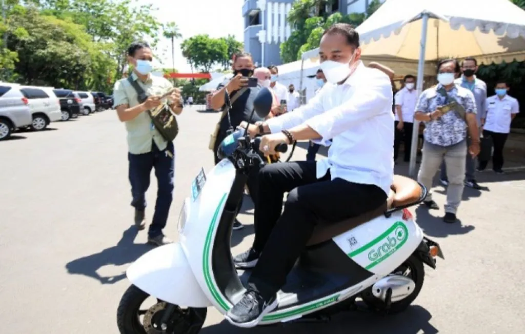 Bantuan Covid-19 untuk Pemkot Surabaya Terus Berdatangan