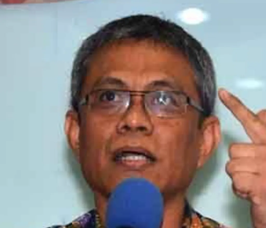 Pengamat Kritik Pemerintah: Covidnya Juara, Pertumbuhan Ekonomi Rendah