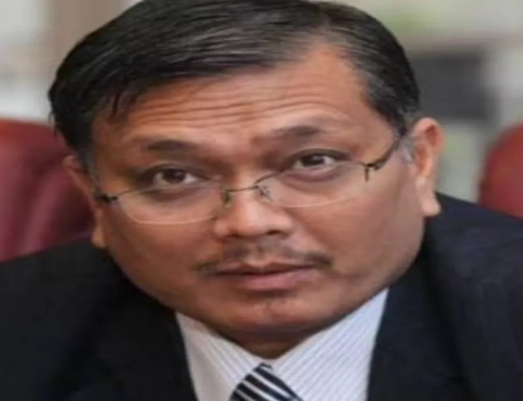 Menteri Energi dan Sumber Daya Alam, Mengundurkan Diri