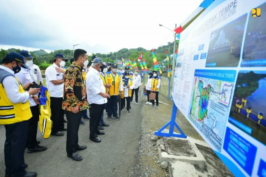 Jaga Fungsi Tampungan Air Danau Tempe