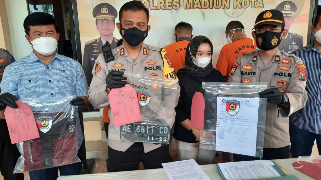 Sepasang Kekasih di Madiun Kompak Maling Motor, Berakhir Dibui