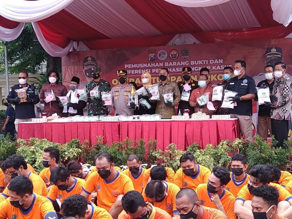 Dalam Kurun Waktu 12 Hari, Polrestabes Surabaya Ringkus 120 Tersangka Kasus Narkoba
