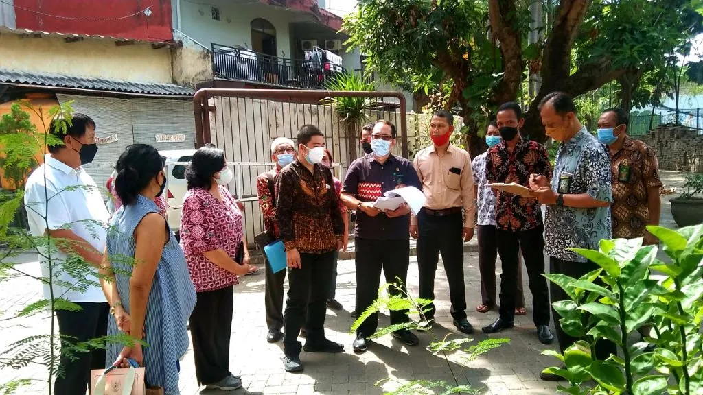 Sidang Gugatan PMH Atas Lahan di Kelurahan Sonokwijenan, Hakim Lakukan PS