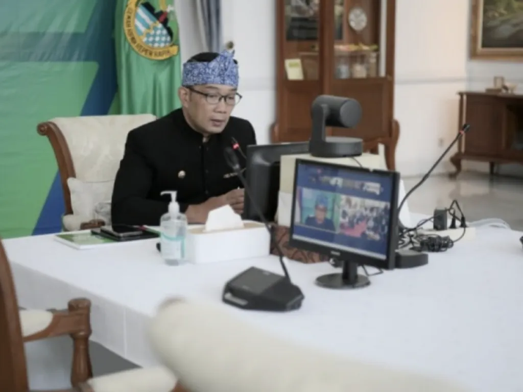 Ridwan Kamil Luncurkan Pupuk Kohe KPBS Pangalengan