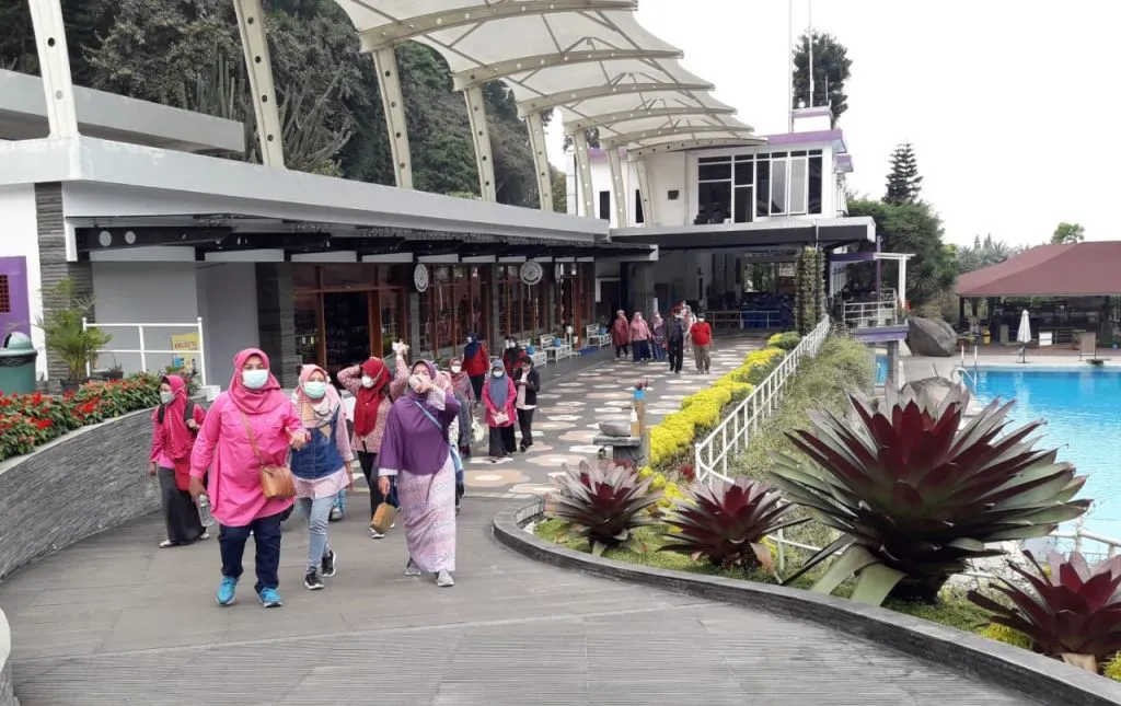 Hari Pertama Buka, Ada Wisatawan dari Kaltim di Taman Rekreasi Selecta