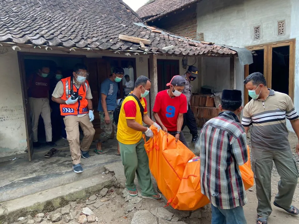 Pemuda di Ponorogo Ini Cangkul Neneknya hingga Tewas